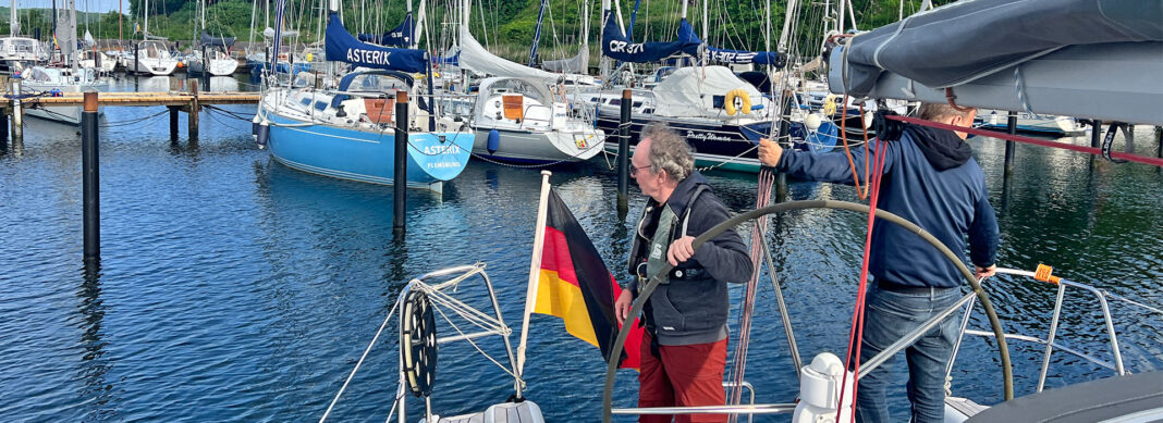 blauwasser_online_seminar_hafenmanoever_boot_header
