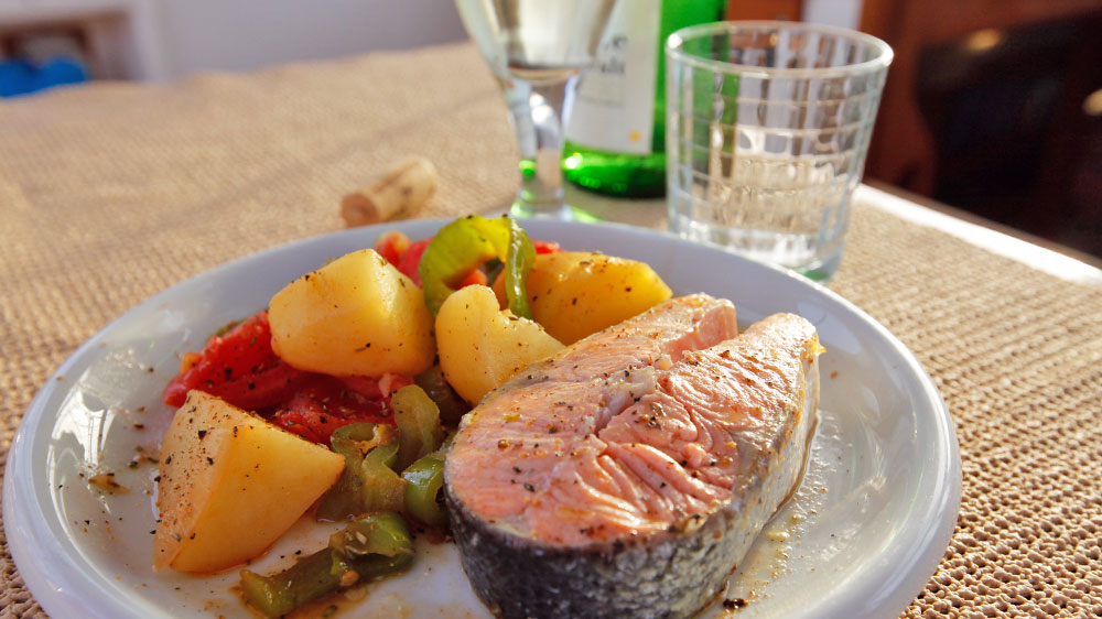 blauwasser_pantry_kochen_an_bord_crew