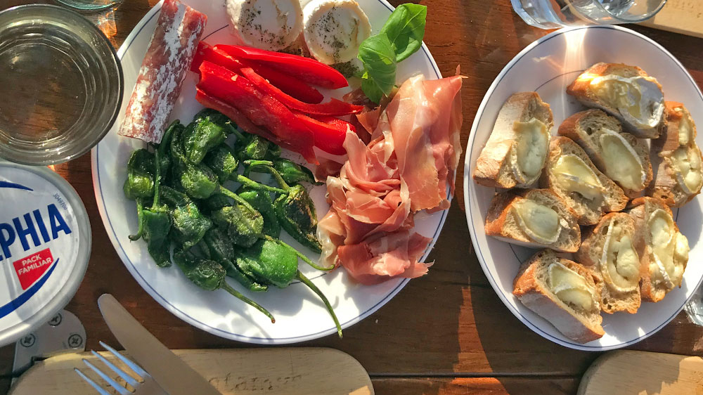 blauwasser_pantry_kochen_an_bord_snacks