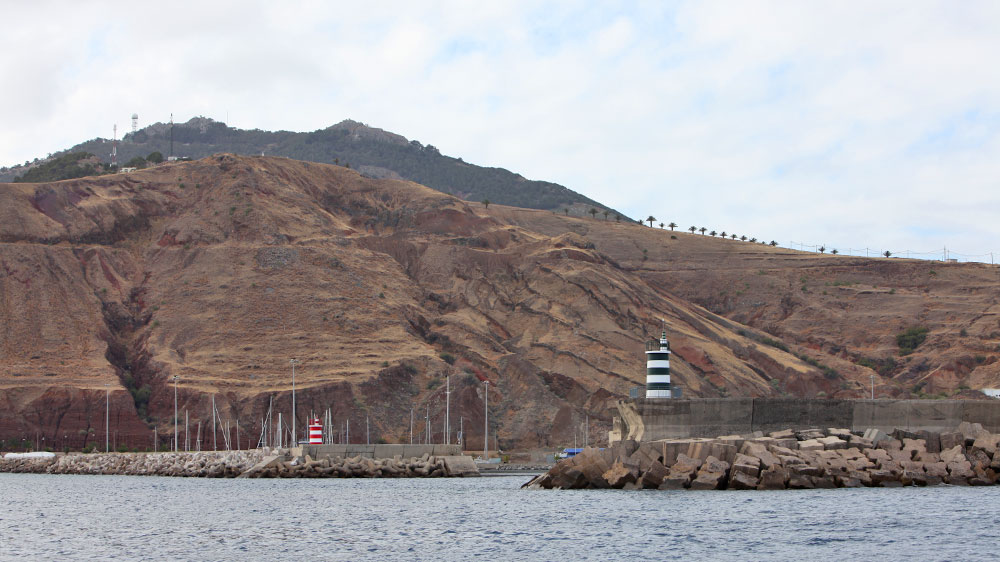 blauwasser_porto_santo_revierinfo_hafeneinfahrt
