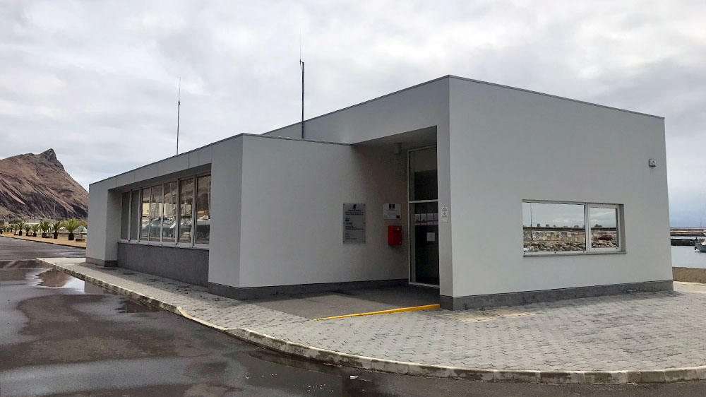 blauwasser_porto_santo_revierinfo_marina_office