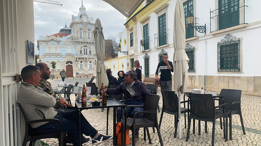 blauwasser_portugal_hafen_faro_fischer