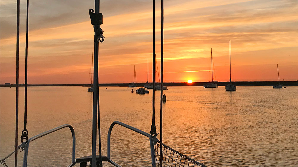 blauwasser_portugal_hafen_faro_sonnenuntergang