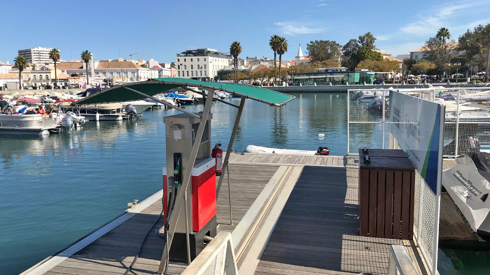 blauwasser_portugal_hafen_faro_tankstelle