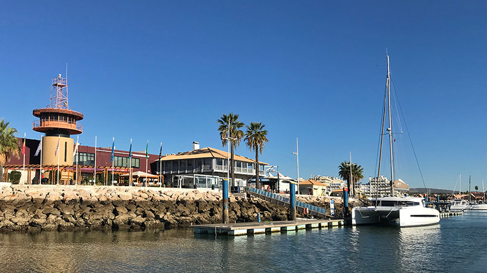 blauwasser_portugal_hafen_vilamoura_rezeption