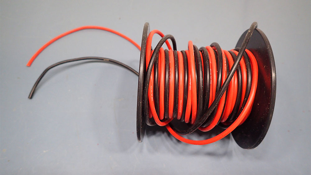 blauwasser_praxistipp_elektrik_messleitung_herstellen_kabel