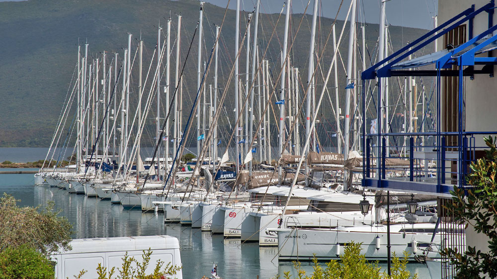 blauwasser_reise_sicher_chartern_vereinigung_deutscher_yacht_charterunternehmen_marina