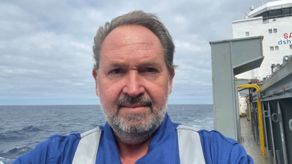 blauwasser_rettungsinsel_martin_daldrup_interview_seenotfall_yacht_gerettet