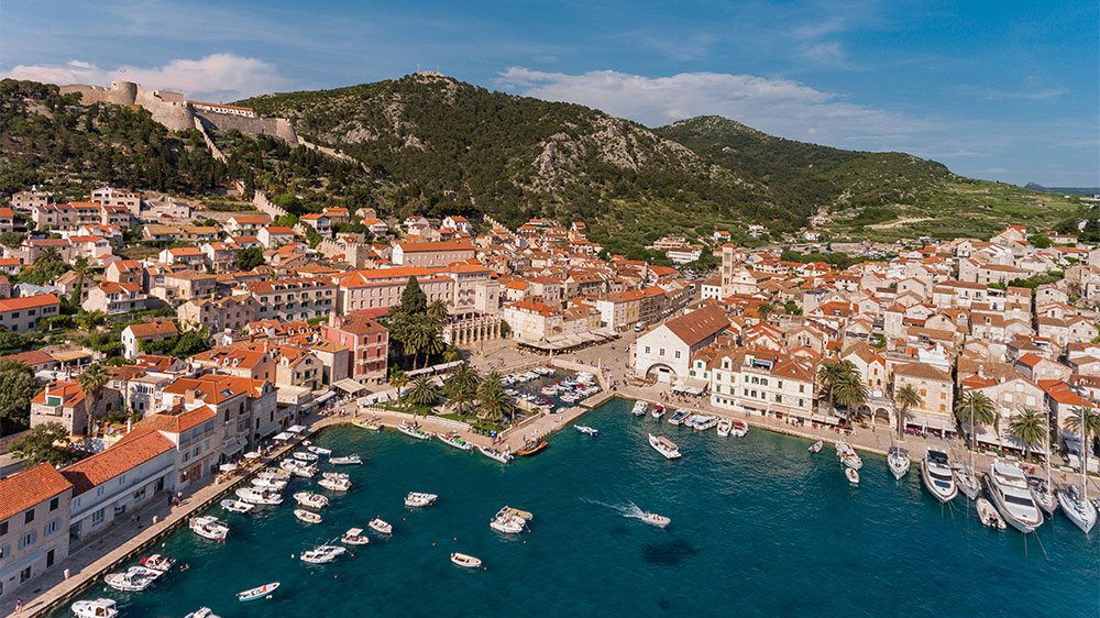 blauwasser_revier_kroatien_kulturtipps_hvar