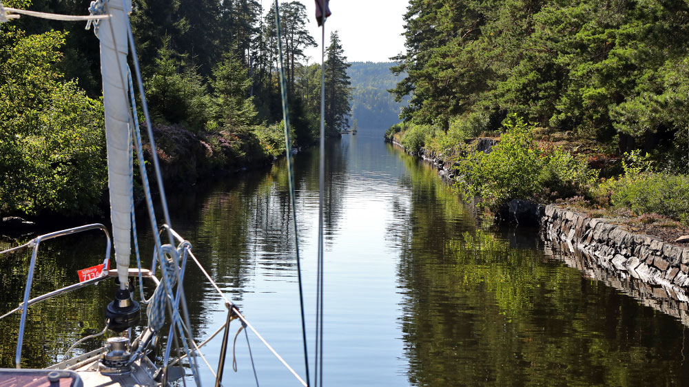 blauwasser_revier_schweden_goeta-kanal_information_irgendwo