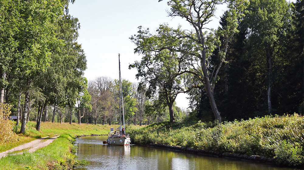 blauwasser_revier_schweden_goeta-kanal_information_passage