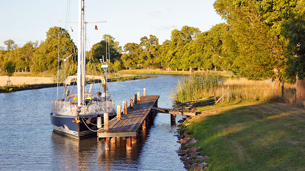 blauwasser_revier_schweden_goeta-kanal_information_steg
