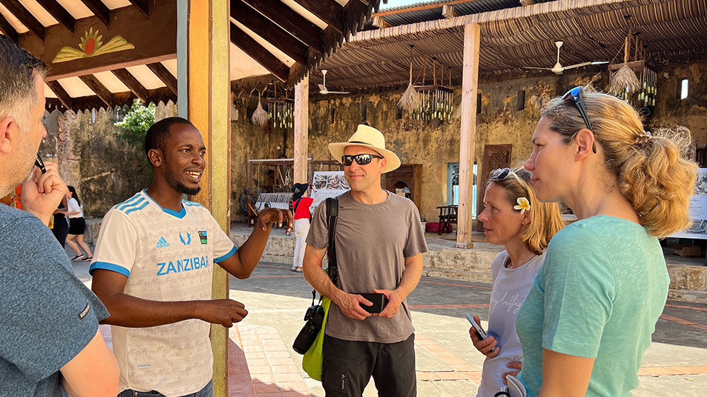 blauwasser_revier_tansania_sansibar_prision-island_tour