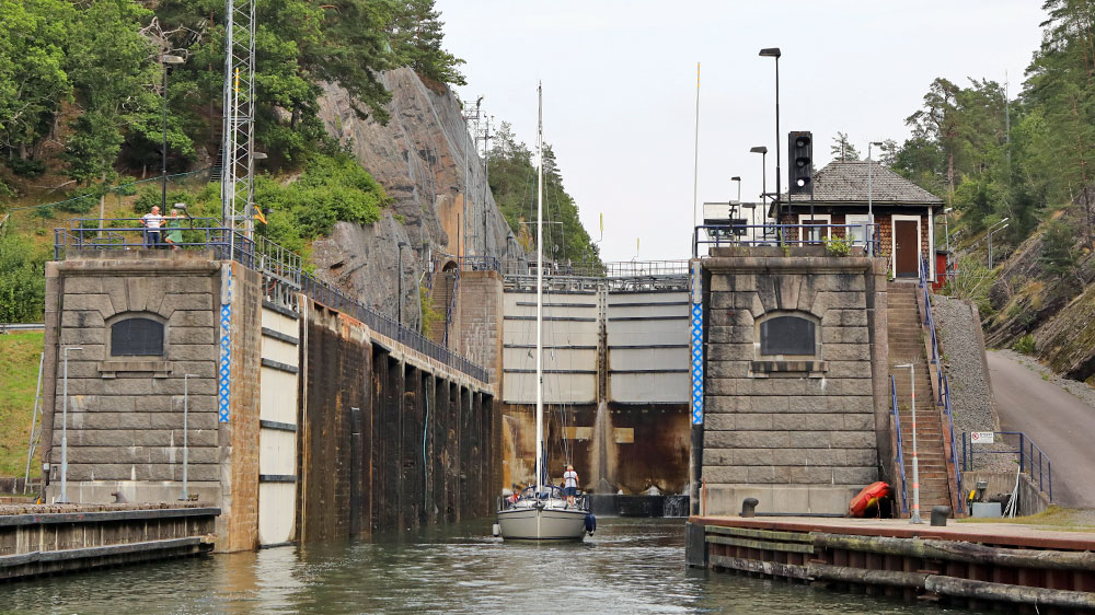 blauwasser_revier_trollhaette_kanal_schweden_schleusen