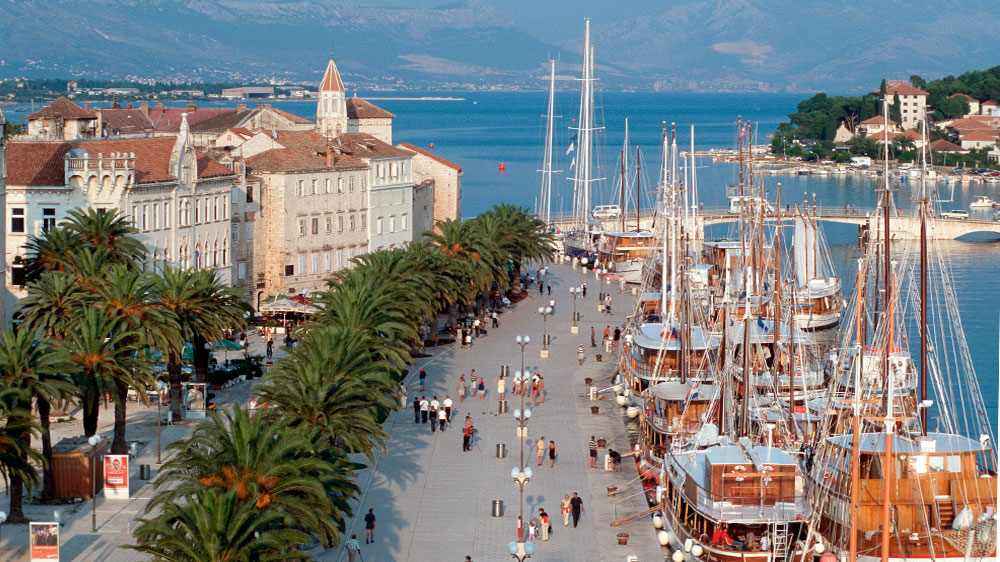 blauwasser_revierbericht_kroatien_sueddalmatien_trogir_promenade