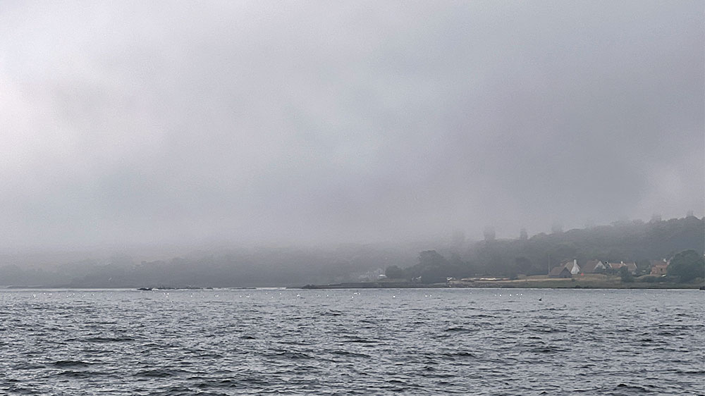 blauwasser_reviere_daenemark_bornholm_toernfuehrer_nebel