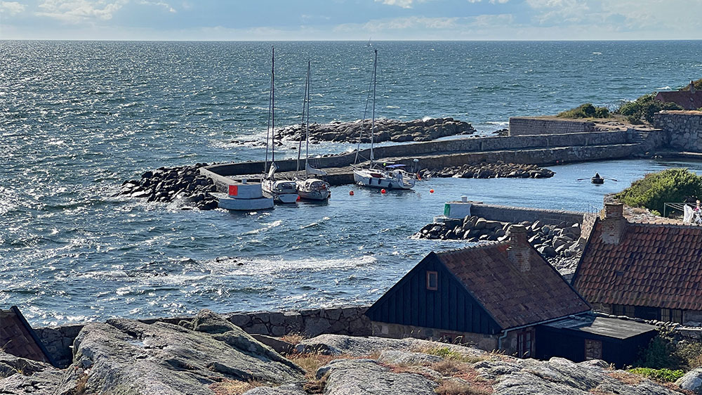 blauwasser_reviere_daenemark_bornholm_toernfuehrer_wellen