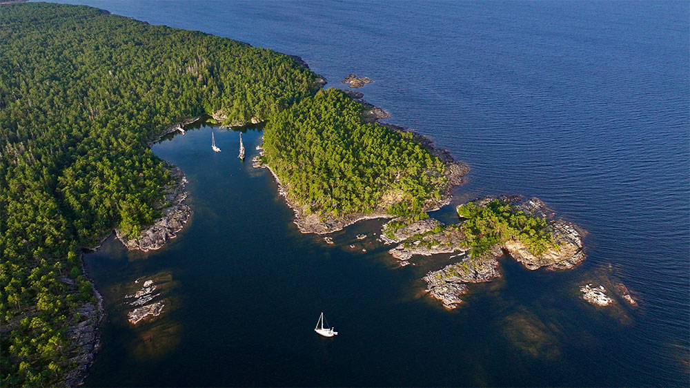 blauwasser_reviere_schweden_vaenernsee_revierinformation_naturhafen