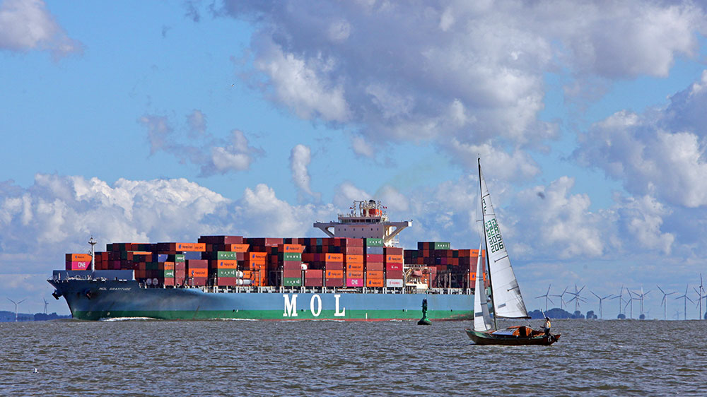 blauwasser_reviere_segeln_deutschland_elbe_seegang