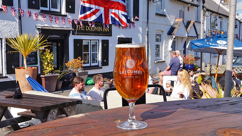 blauwasser_revierinfo_england_suedkueste_aermelkanal_pub