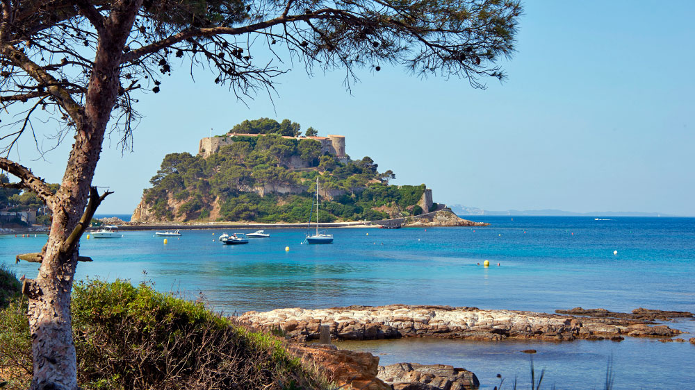 blauwasser_revierinformation_frankreich_mittelmeer_festung_bregancon