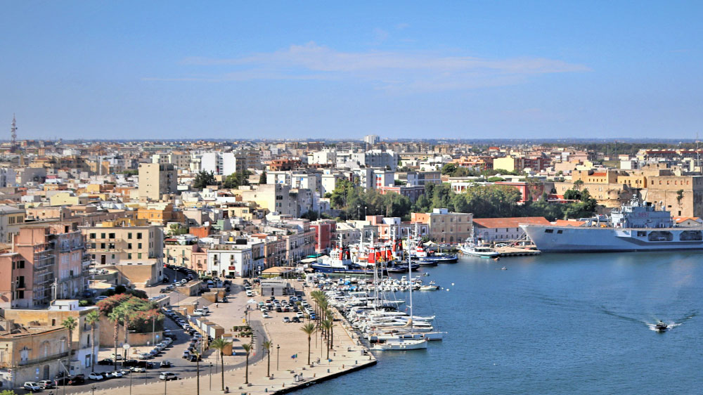 blauwasser_revierinformation_italien_adria_brindisi_hafen