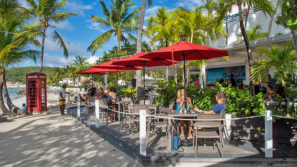 blauwasser_revierinformation_karibik_antigua_lignumvitae_bay_bar