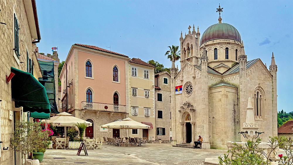 blauwasser_revierinformation_montenegro_herceg_novi_stadt