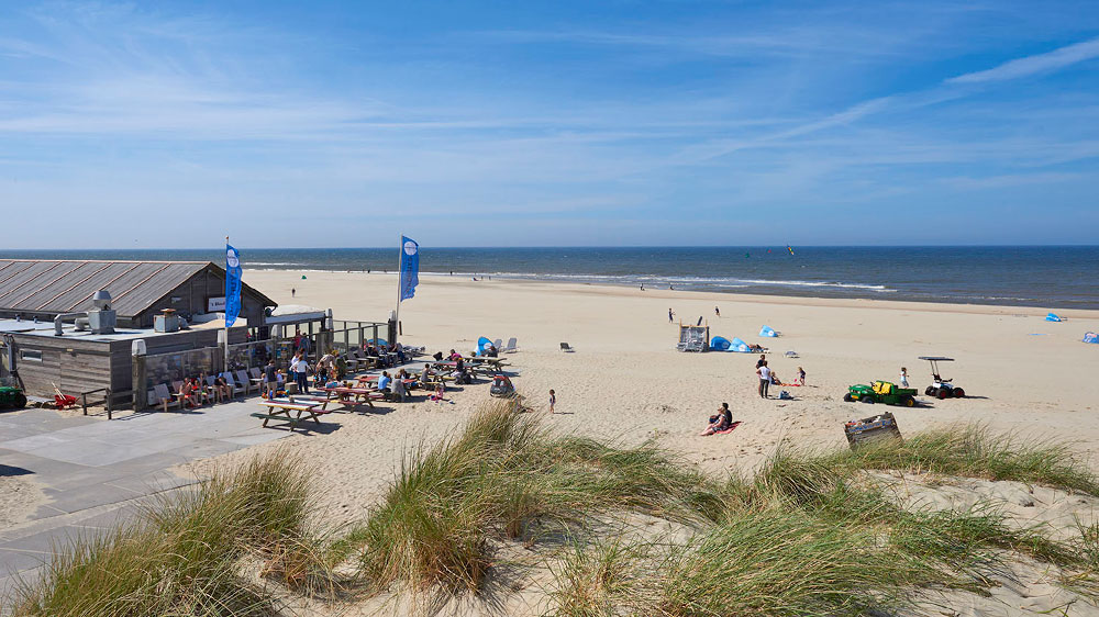 blauwasser_revierreportage_holland_plattbodenschiff_vlieland_nordseestrand
