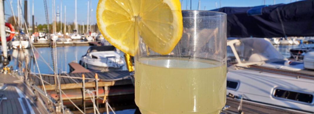 blauwasser_rezepte_limoncello_spritz_header
