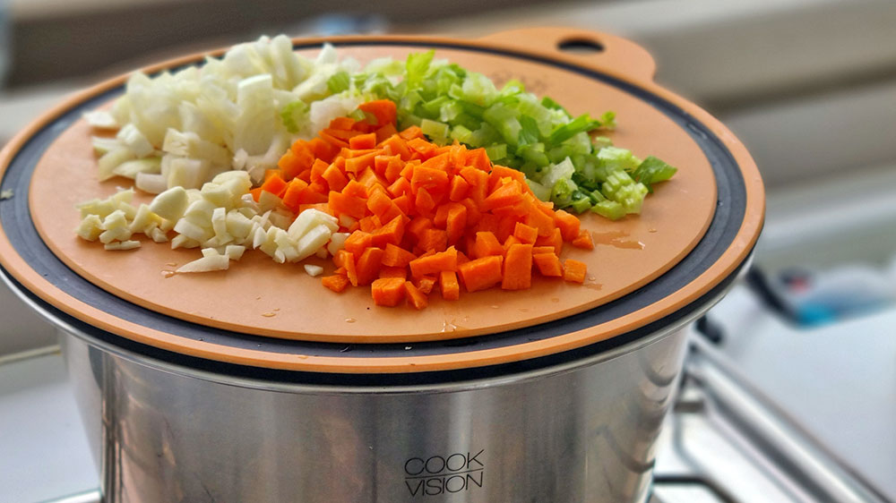 blauwasser_rezepte_pasta_bolognese_vorbereitung