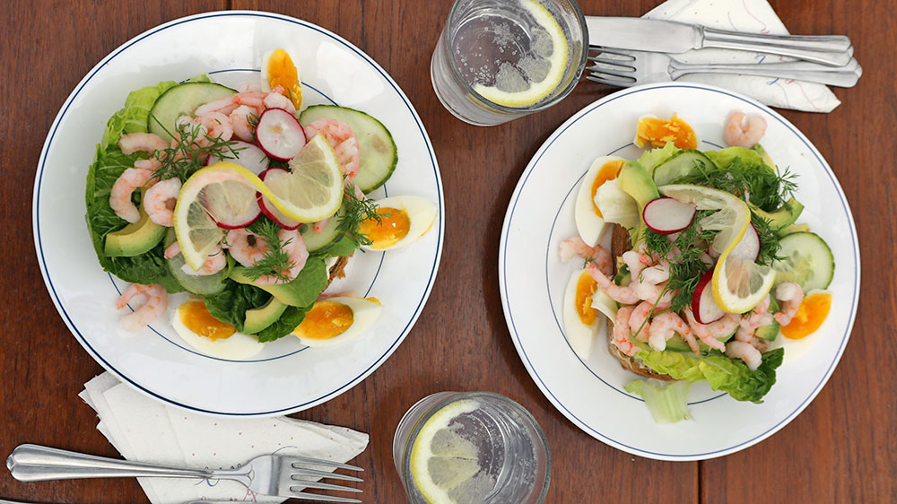 blauwasser_rezepte_skippers_shrimps_stulle_fertig