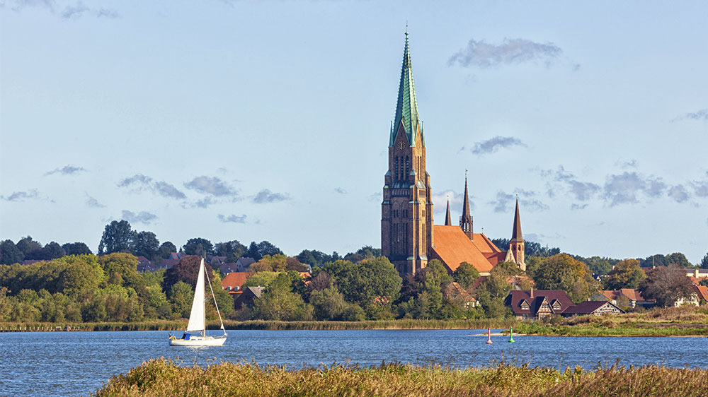 blauwasser_schlei_revierinformation_segeln_schlesweig_dom