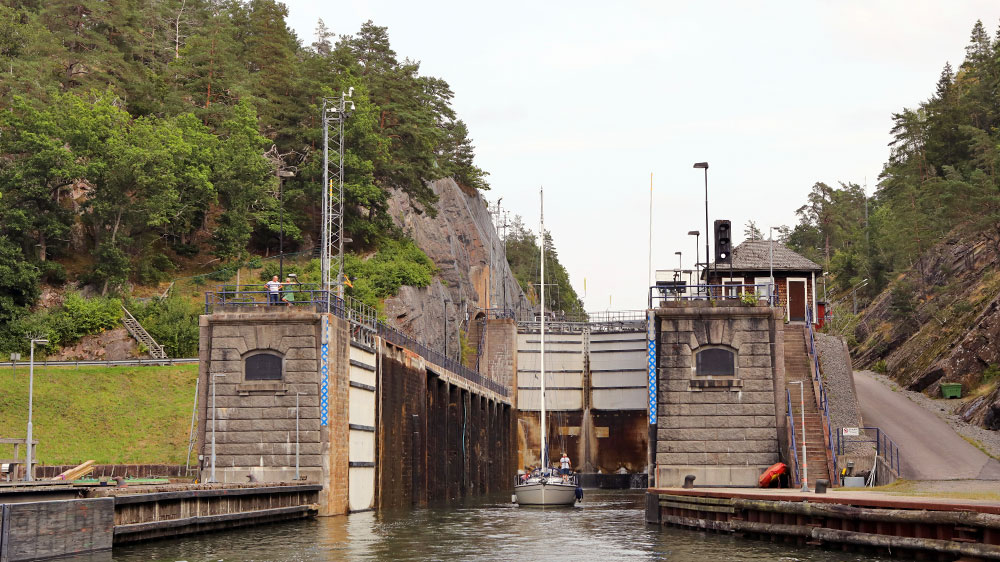 blauwasser_schweden_bruecken_schleusen_kanaele_trollhaette