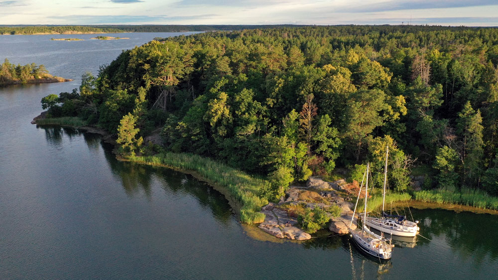 blauwasser_schweden_ostkueste_schaeren_revierinfo_naturhafen_an_schaere