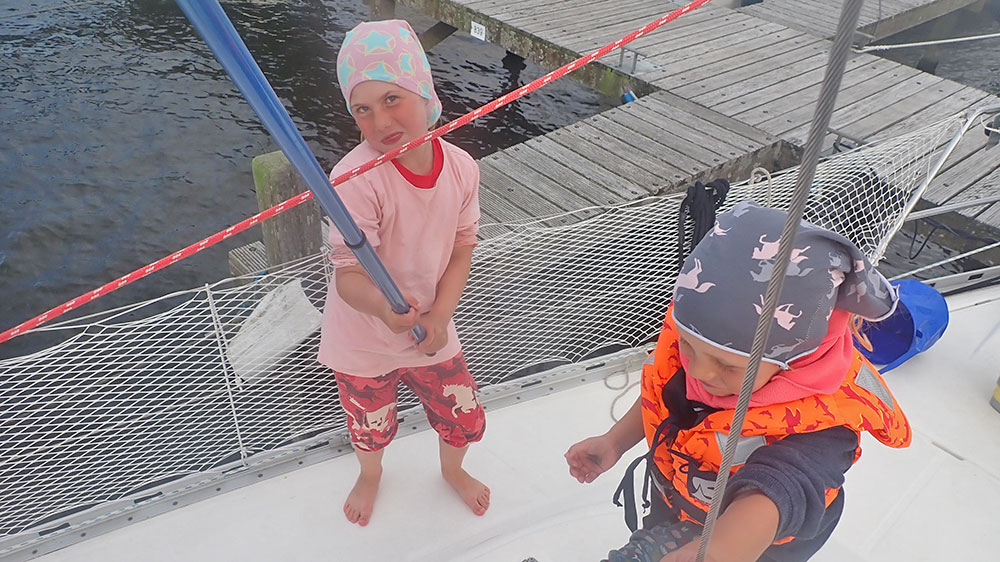 blauwasser_segelbekleidung_kinder_famile_muetze