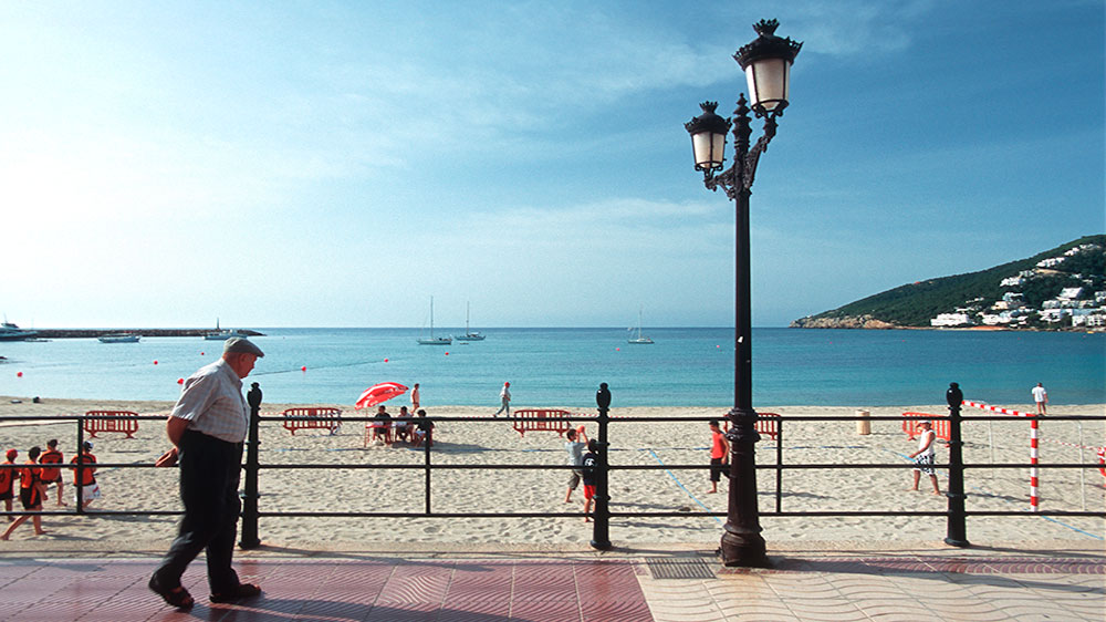 blauwasser_segeln_charter_balearen_ibiza_und_formentera_santa_eularia