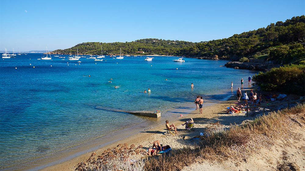 blauwasser_segeln_charter_frankreich_cote_azur_cap_bernat