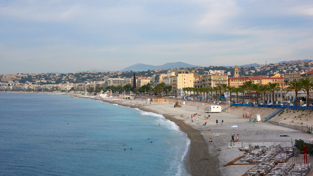 blauwasser_segeln_charter_frankreich_cote_azur_nizza_promenade