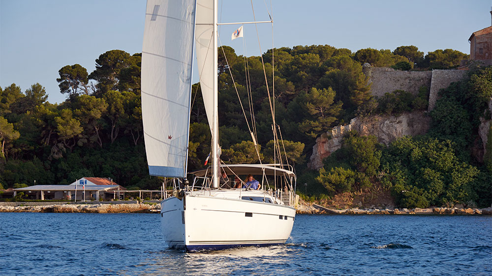 blauwasser_segeln_charter_frankreich_cote_azur_segelimpression_iles_de_lerins