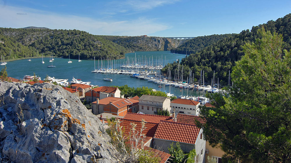 blauwasser_segeln_charter_kroatien_revierinformation_nationalpark_krka_skradin