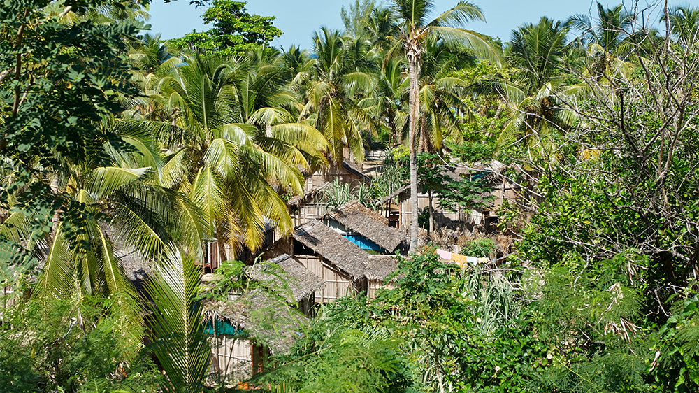 blauwasser_segeln_charter_madagaskar_nosy_iranja_dorf