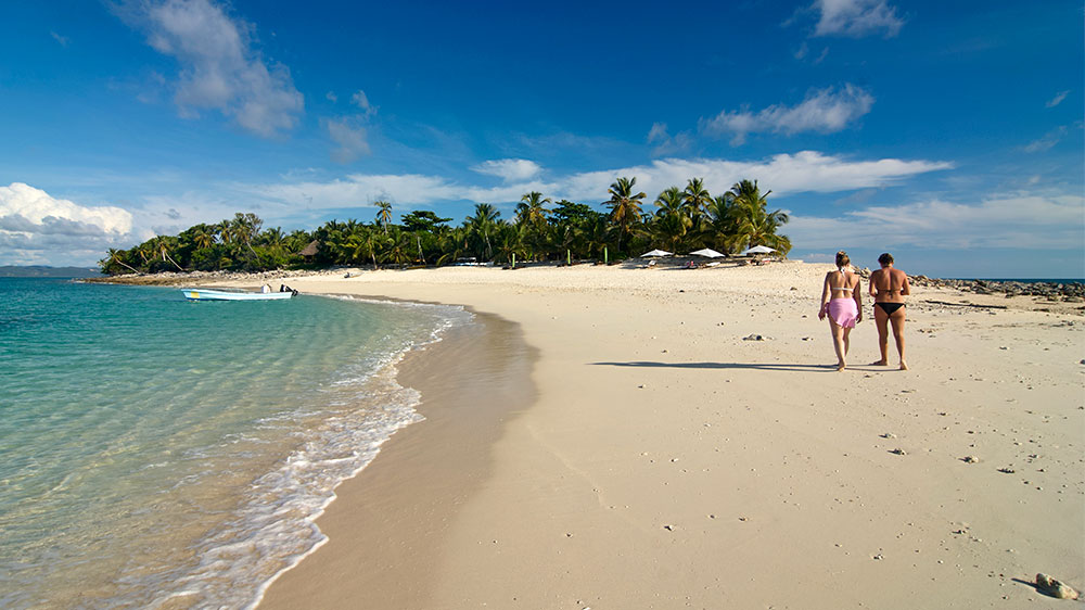 blauwasser_segeln_charter_madagaskar_nosy_iranja_strand
