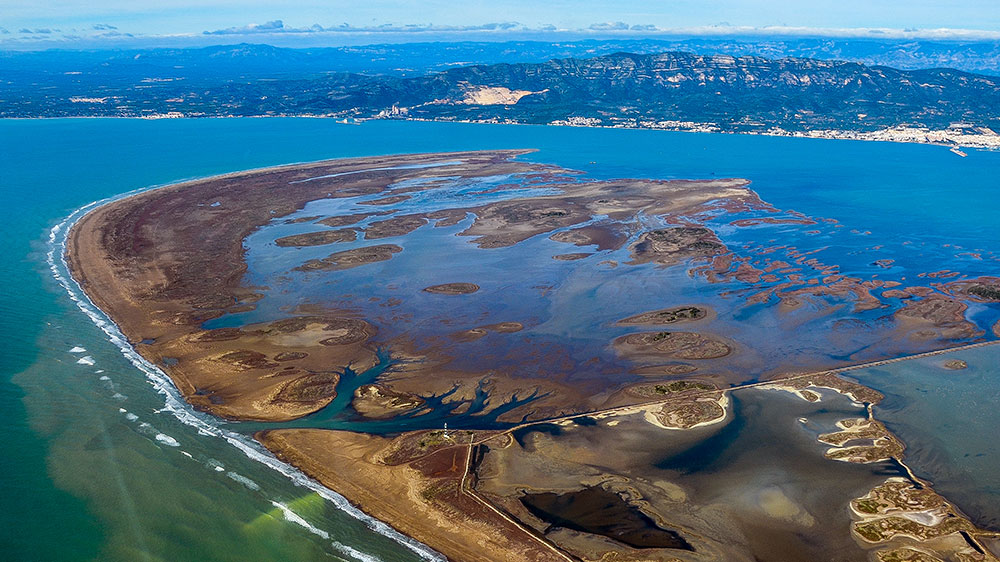 blauwasser_segeln_charter_spanien_ebro_delta_luft