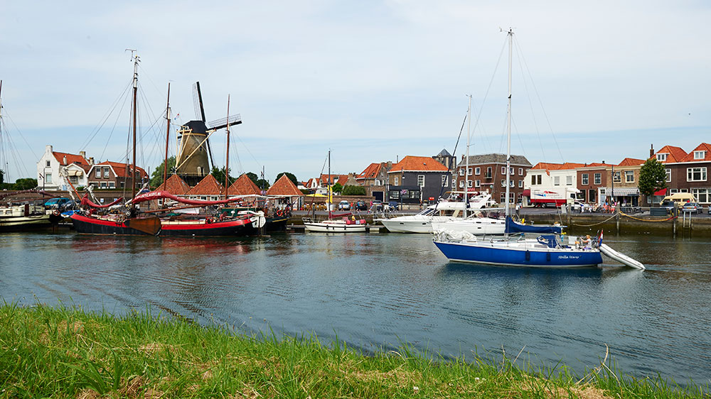 blauwasser_segeln_charter_sued_holland_seeland_zieriksee_stadt