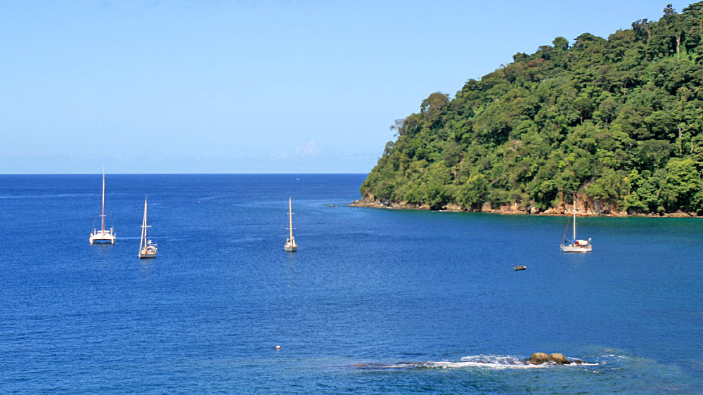 blauwasser_segeln_karibik_tobago_pirates_bay_ankerplatz