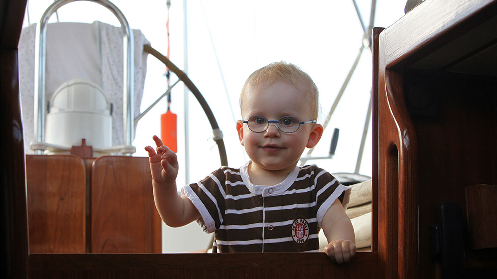 blauwasser_segeln_kinder_sicherheit_yacht_niedergang