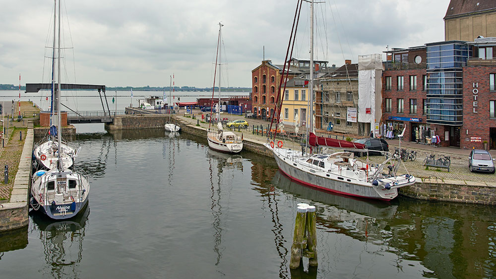 blauwasser_segeln_rund_ruegen_tipps_stralsund_gracht