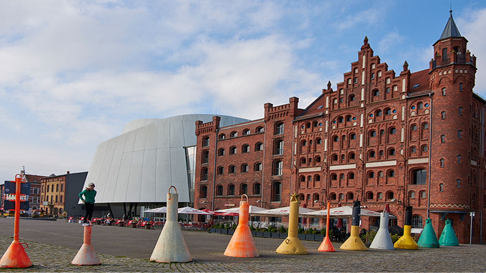 blauwasser_segeln_rund_ruegen_tipps_stralsund_ozeaneum