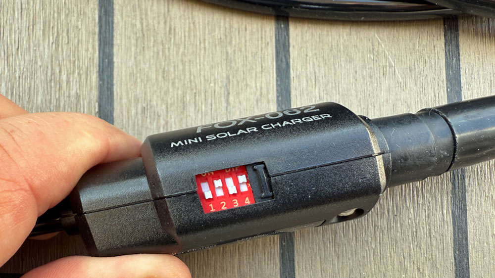 blauwasser_solarmodule_ausprobiert_tx-rail-sunware_regler_dip